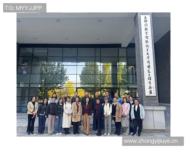 深入分析北京飞盘队中路突破战术的创新与应用